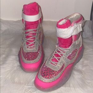 Stylish Pink High-Top Women's Sneakers